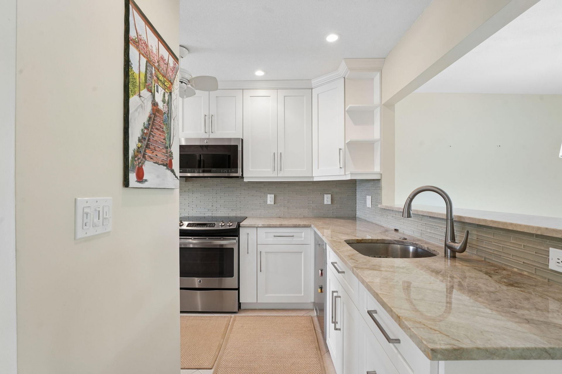 1080 Mahogany Way, Unit 204, Delray Beach, FL 33445 Photo