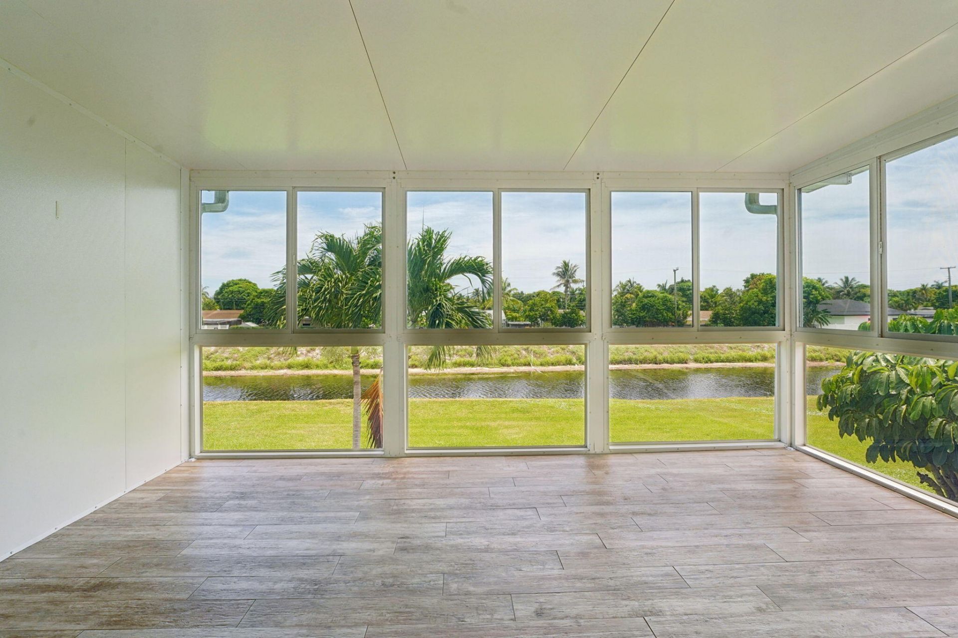 1080 Mahogany Way, Unit 204, Delray Beach, FL 33445 Photo