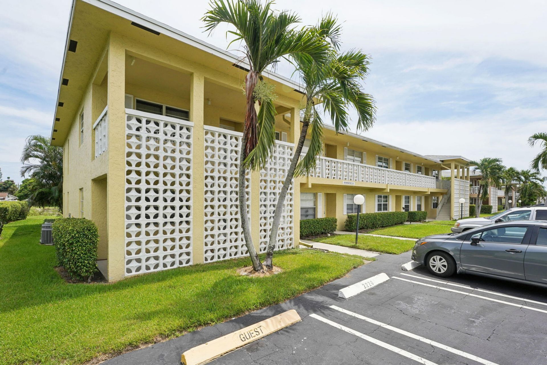 1080 Mahogany Way, Unit 204, Delray Beach, FL 33445 Photo