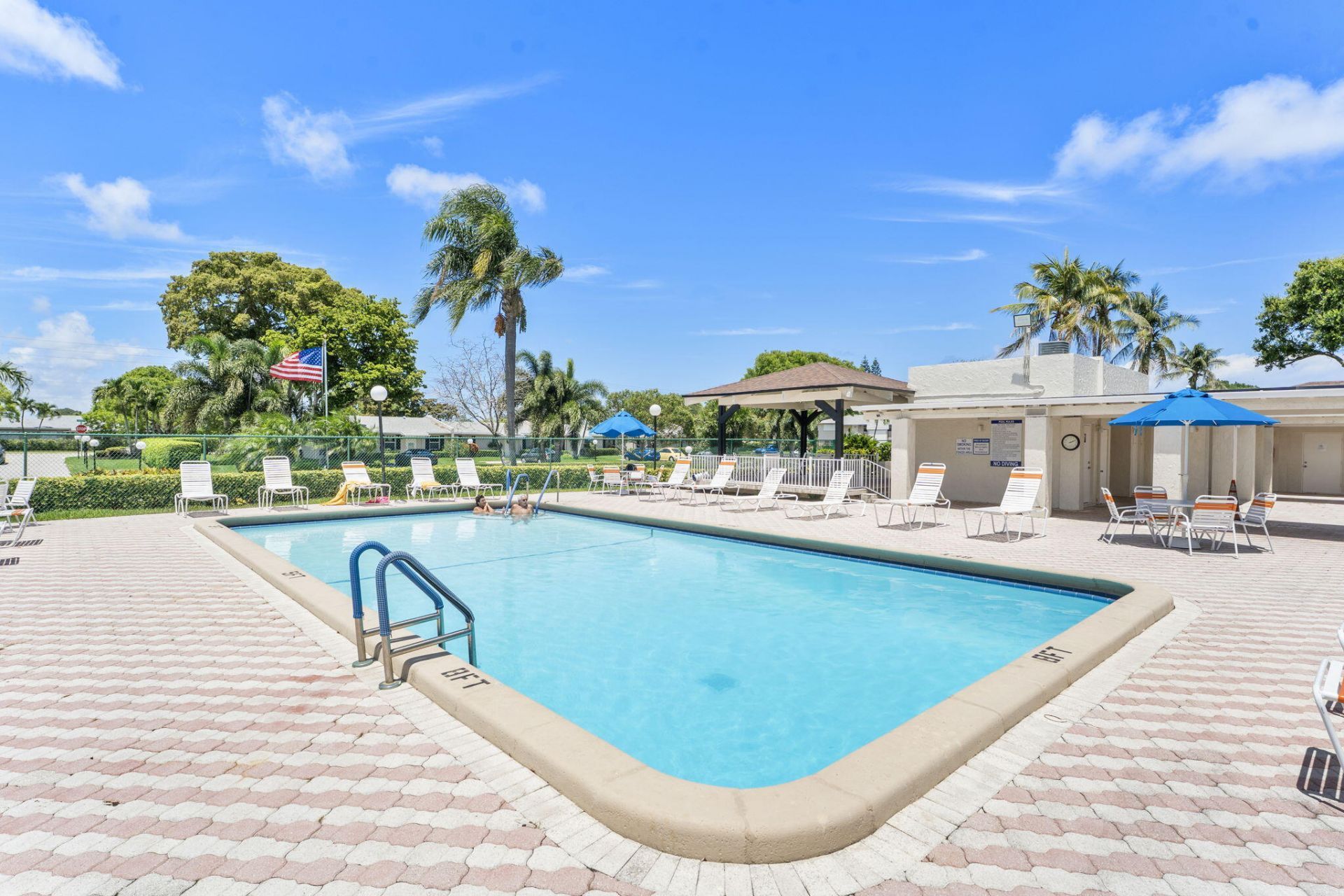 1080 Mahogany Way, Unit 204, Delray Beach, FL 33445 Photo