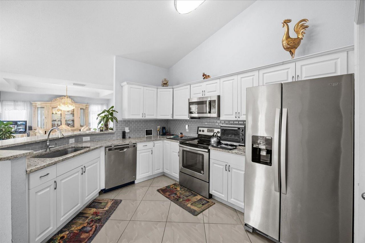 2962 SE Bella Road, Port Saint Lucie, FL 34984 Photo