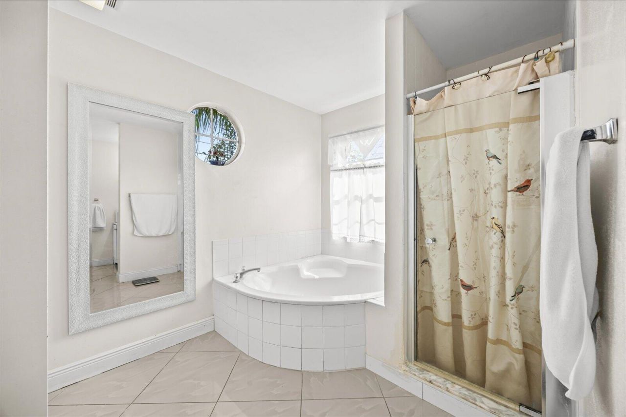 2962 SE Bella Road, Port Saint Lucie, FL 34984 Photo