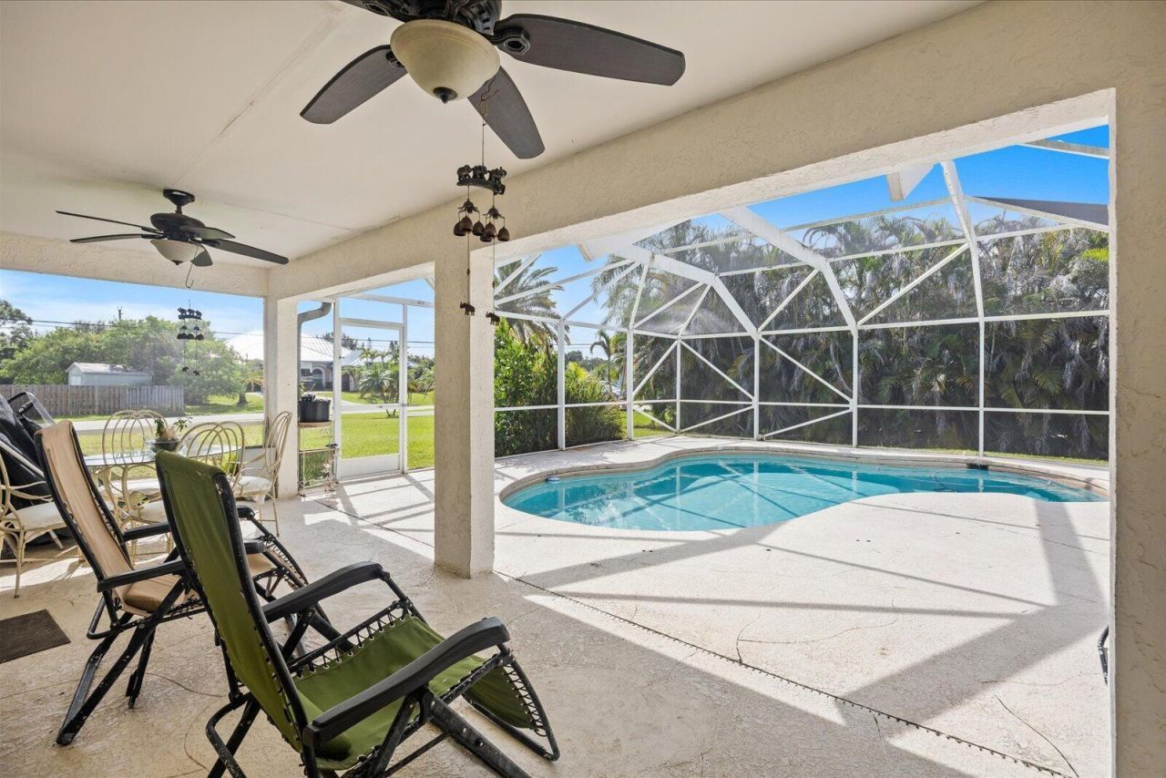 2962 SE Bella Road, Port Saint Lucie, FL 34984 Photo