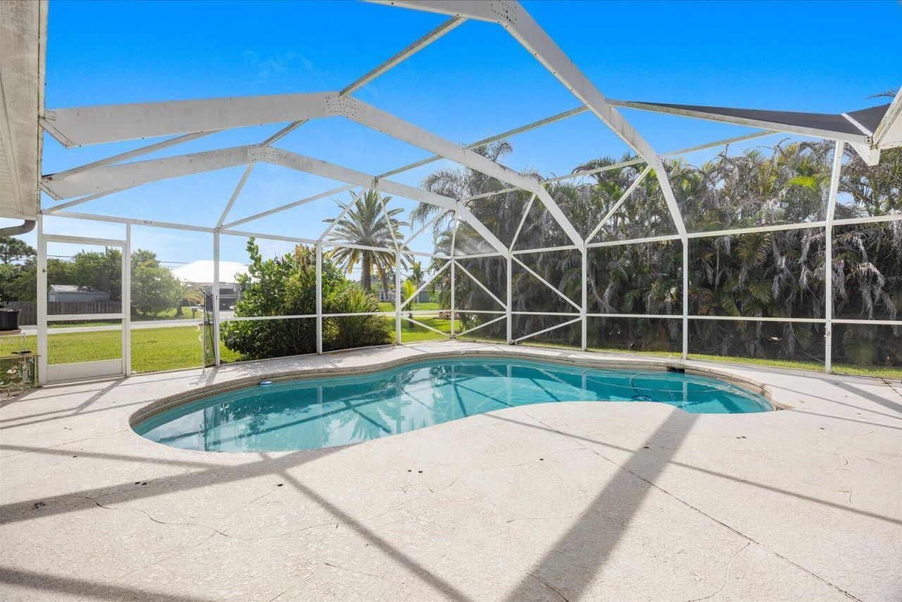 2962 SE Bella Road, Port Saint Lucie, FL 34984 Photo
