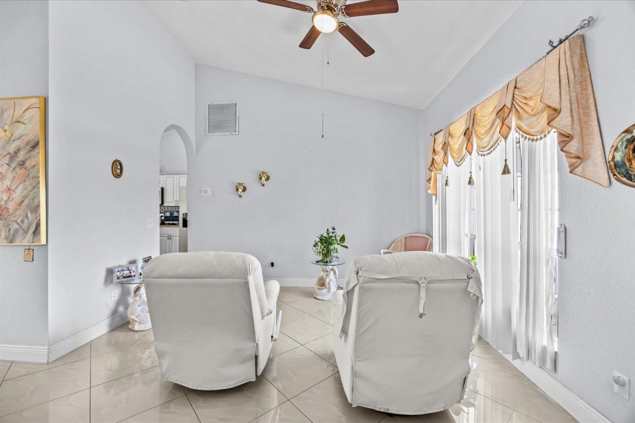 2962 SE Bella Road, Port Saint Lucie, FL 34984 Photo