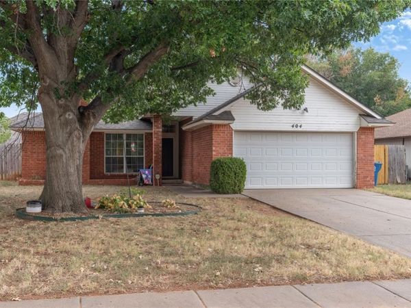 404 N Lockeport Drive, Edmond, OK 73003