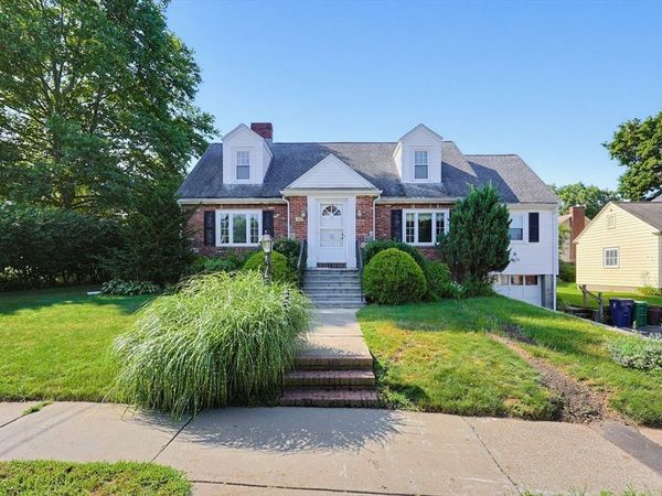 70 Oakdale Rd, Newton, MA 02459