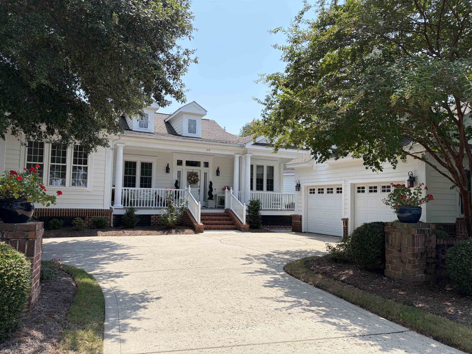 107 Cottage Ct. Photo 1