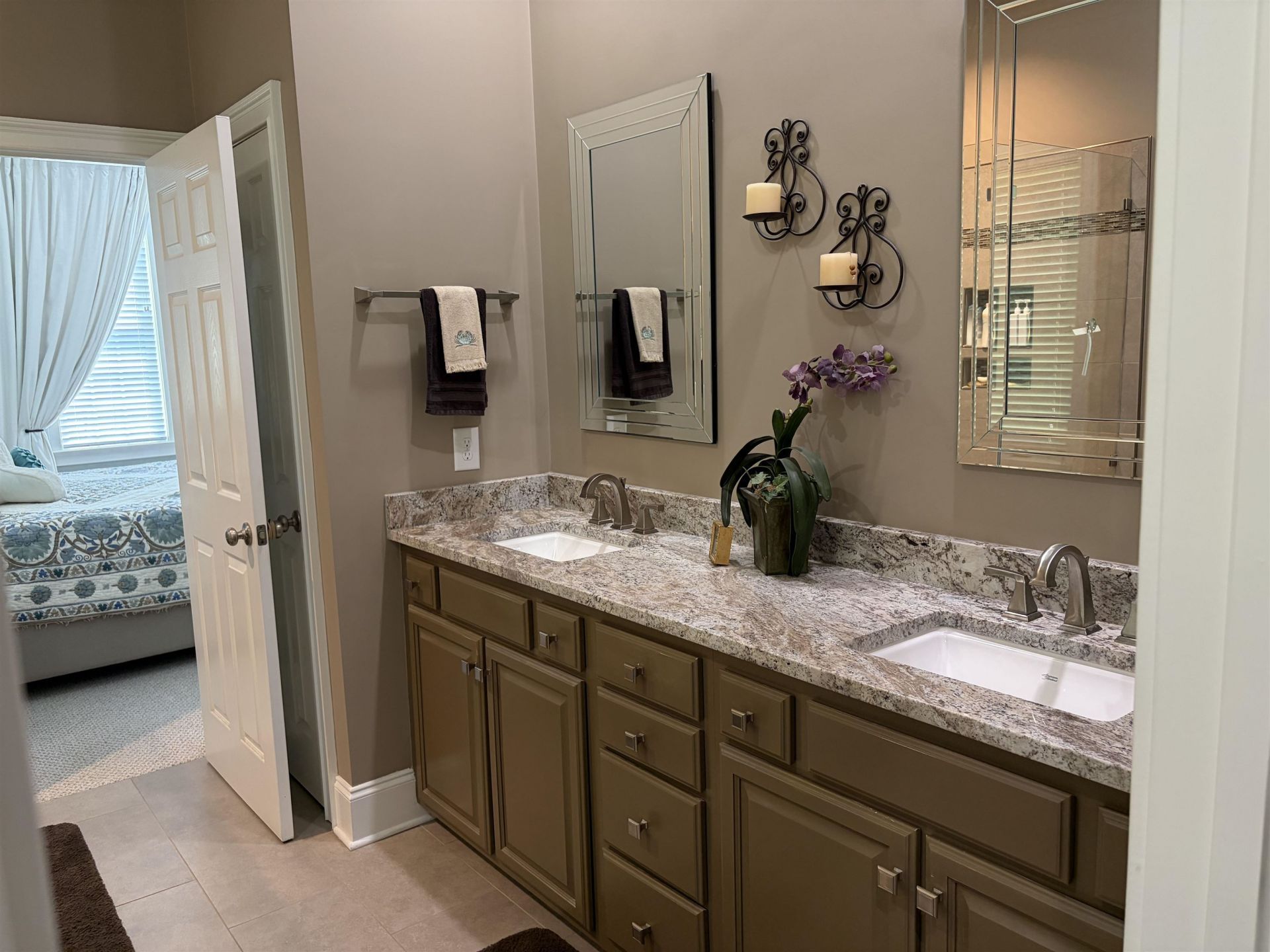 107 Cottage Ct. Photo 33