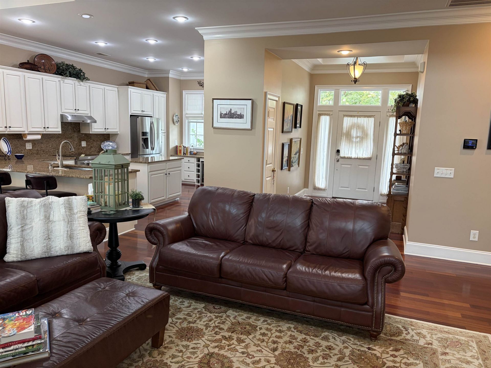 107 Cottage Ct. Photo 6