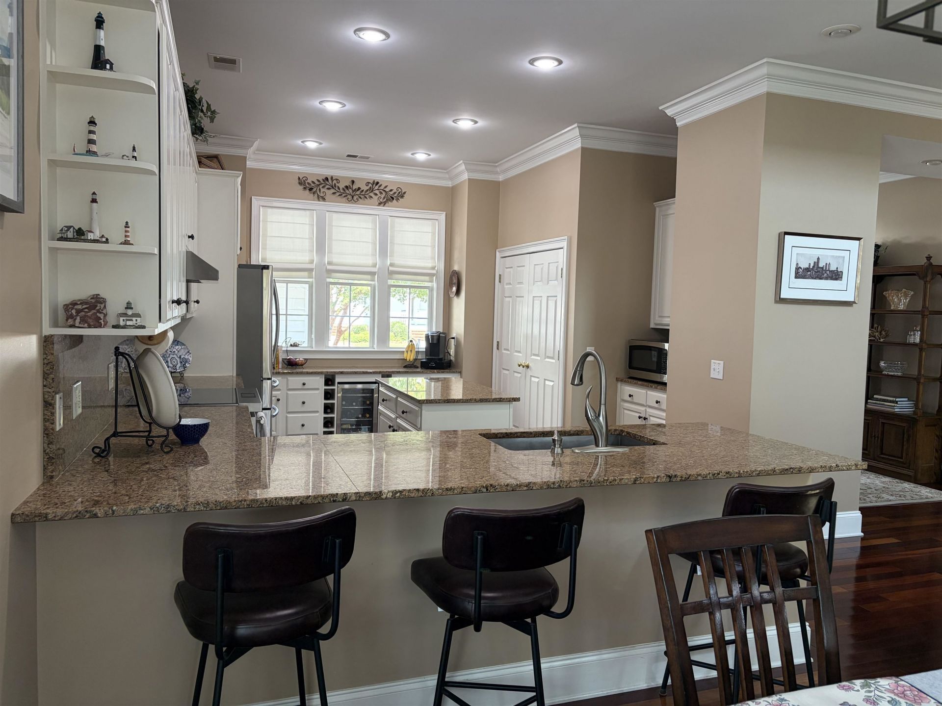 107 Cottage Ct. Photo 9