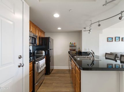 450 N Arlington Avenue, Unit 715, Reno, NV 89503 Photo