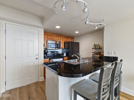 450 N Arlington Avenue, Unit 715, Reno, NV 89503 Photo