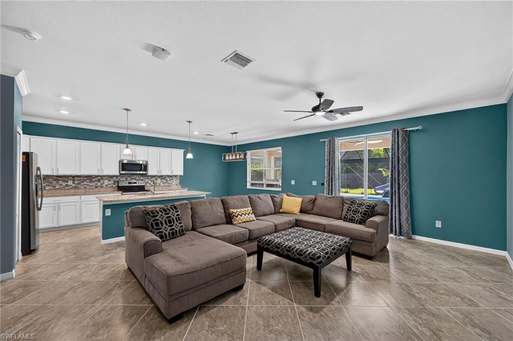 4295 Bluegrass Dr, Fort Myers, FL 33916 Photo