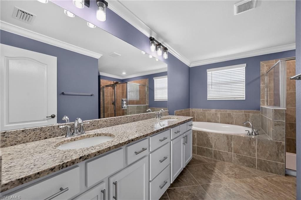 4295 Bluegrass Dr, Fort Myers, FL 33916 Photo