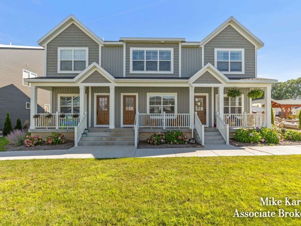 297 Vista Green Court, Holland, MI 49423