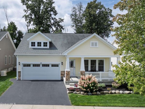 14 Stonebridge Drive, Ballston Lake, NY 12019