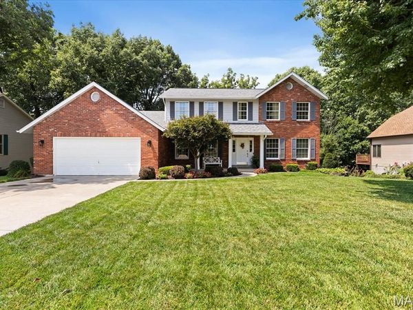 1131 Black Forest Drive, St Charles, MO 63301