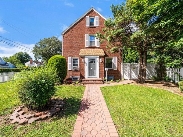 695 Front Street , Hempstead, NY 11550