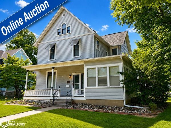605 S Leebrick Street, Burlington, IA 52601
