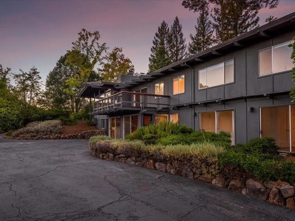 15 Naranja Way, Portola Valley, CA 94028