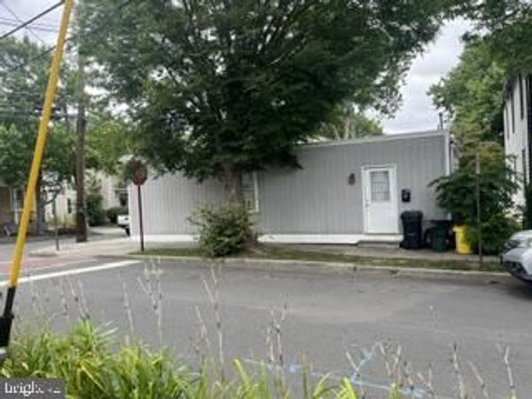 41 QUARRY STREET, PRINCETON, NJ 08542