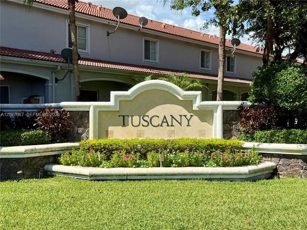 8219 SW 27th St , Unit 102, Miramar, FL 33025