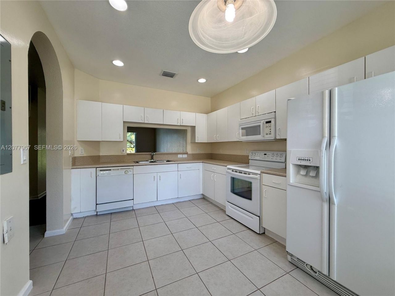 8219 SW 27th St , Unit 102, Miramar, FL 33025 Photo