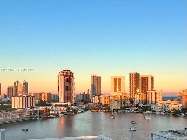 427 Golden Isles Dr, Unit 16E, Hallandale Beach, FL 33009