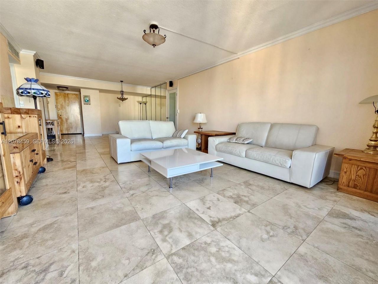427 Golden Isles Dr, Unit 16E, Hallandale Beach, FL 33009 Photo