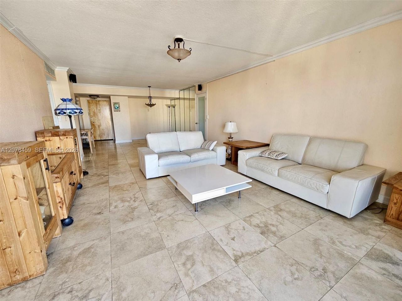 427 Golden Isles Dr, Unit 16E, Hallandale Beach, FL 33009 Photo