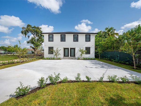 528 NW 13th St , Unit 528-530, Florida City, FL 33034