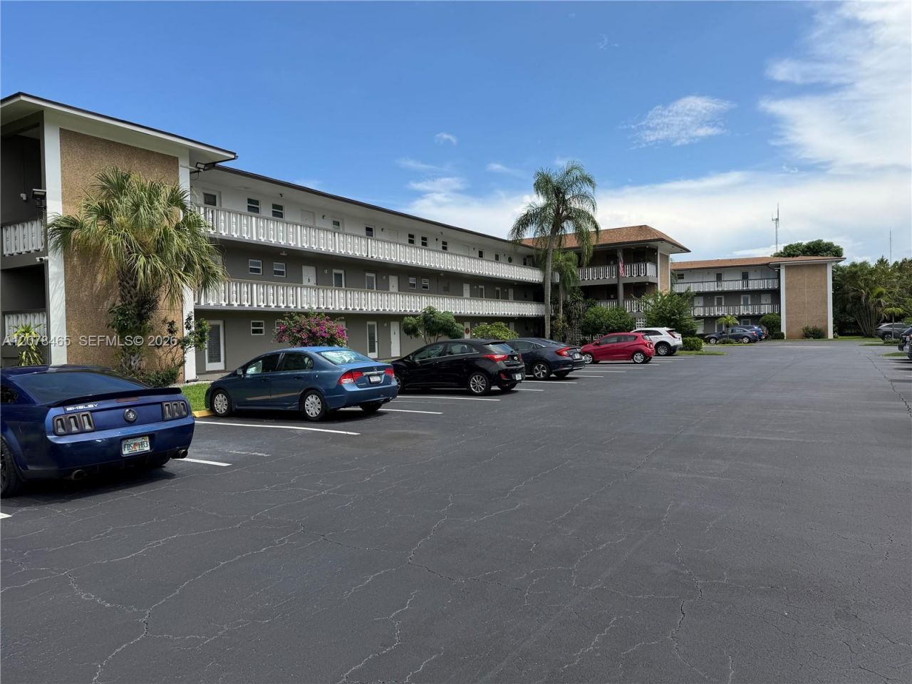 5200 Washington St, Unit 207, Hollywood, FL 33021 Photo
