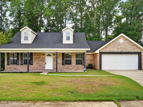 102 Maria Street, Poplarville, MS 39470