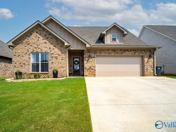 427 Zoey Grace Drive, Rogersville, AL 35652