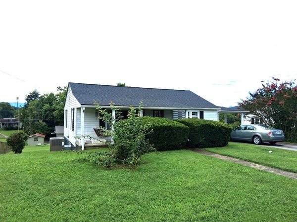 205 English Street, Newport, TN 37821