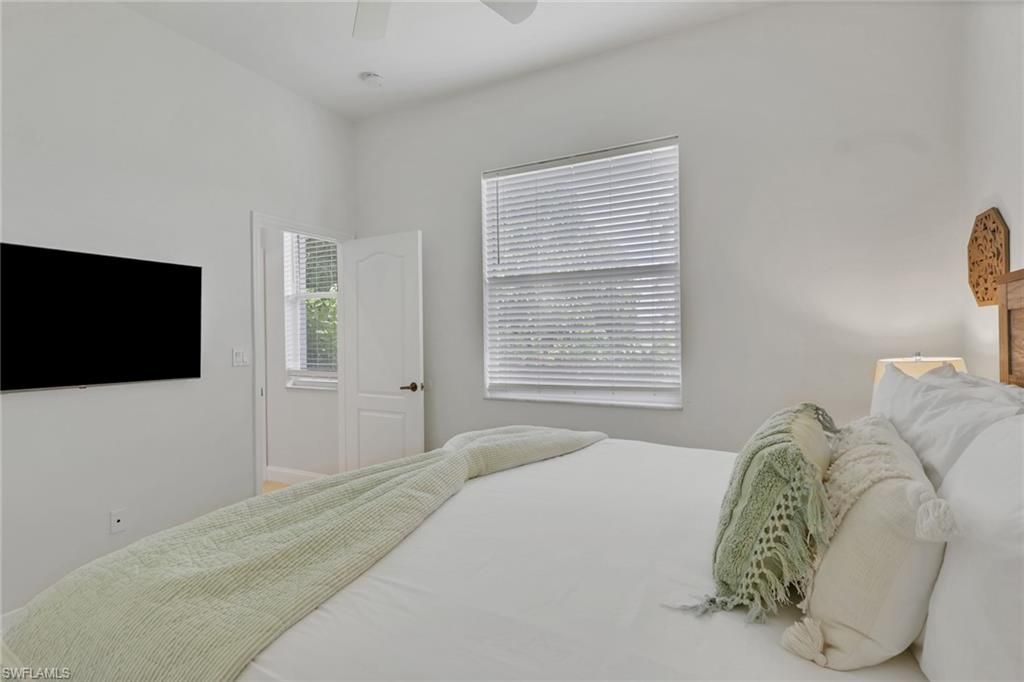 5121 Coldstream Ln , Naples, FL 34104 Photo
