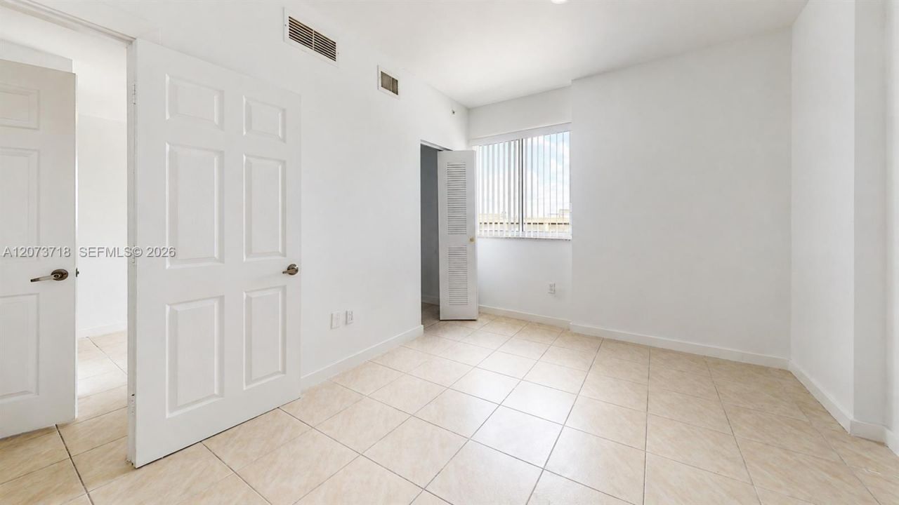 115 SW 42nd Ave , Unit 501, Miami, FL 33134 Photo
