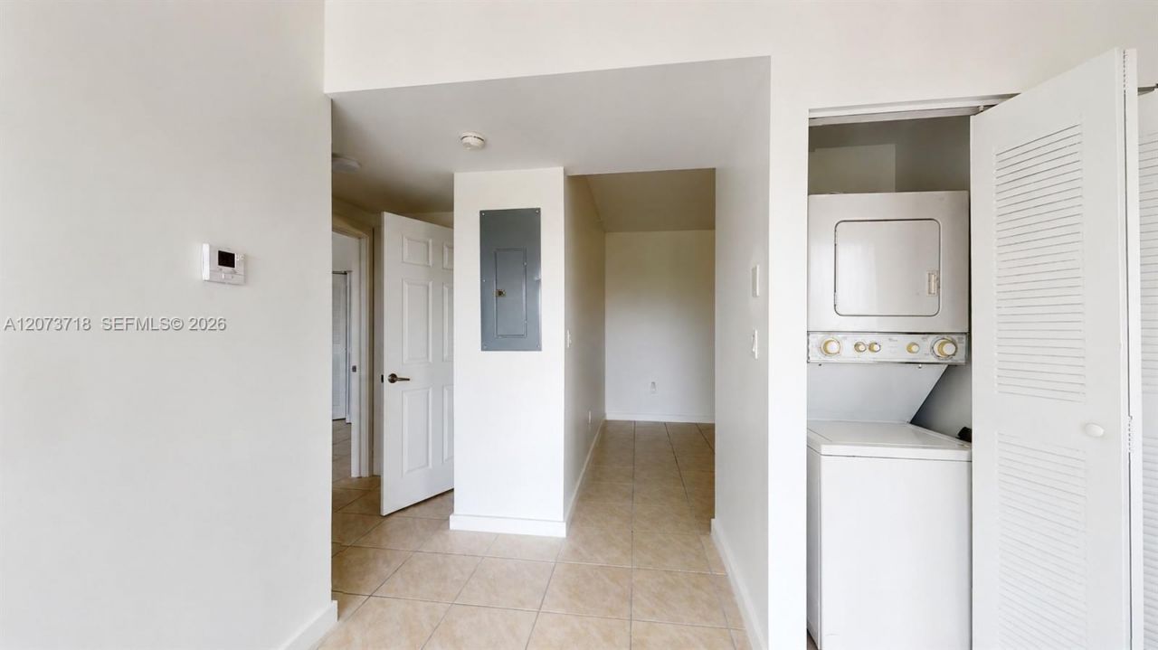 115 SW 42nd Ave , Unit 501, Miami, FL 33134 Photo
