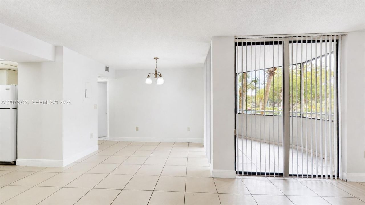 8205 SW 152nd Ave , Unit F212, Miami, FL 33193 Photo
