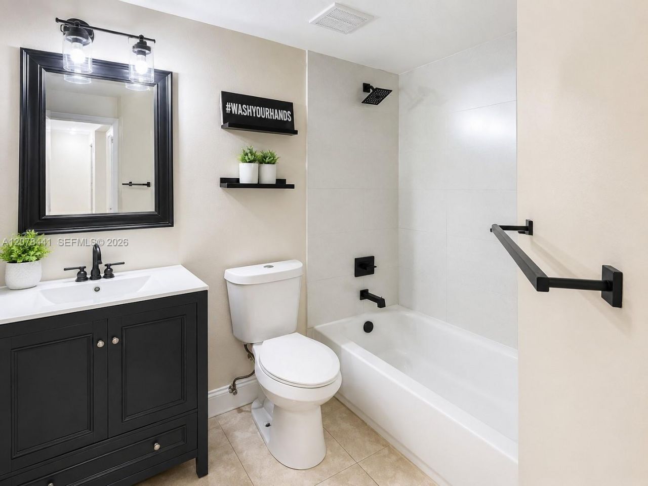8821 Wiles Rd, Unit 304, Coral Springs, FL 33067 Photo