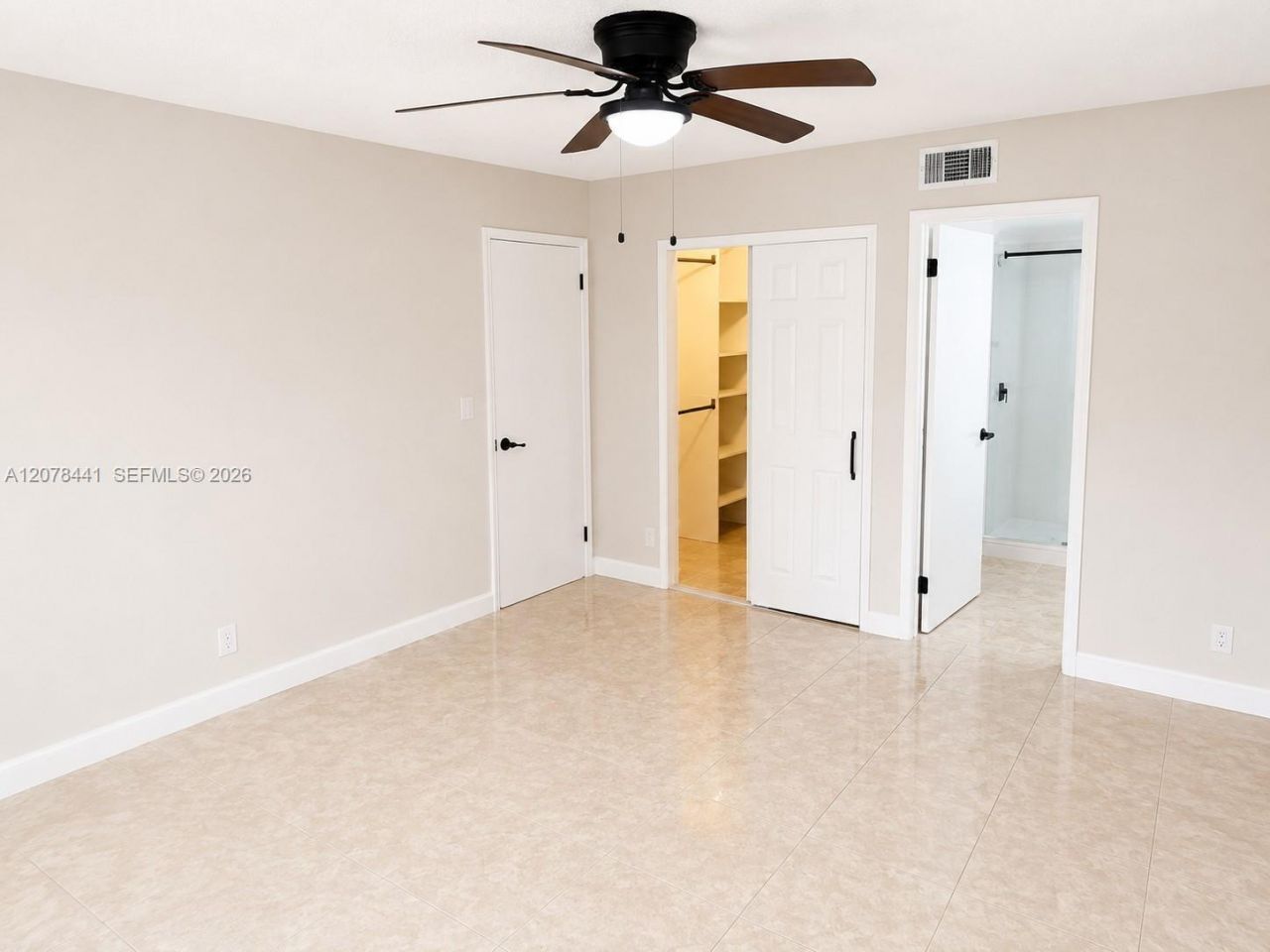 8821 Wiles Rd, Unit 304, Coral Springs, FL 33067 Photo