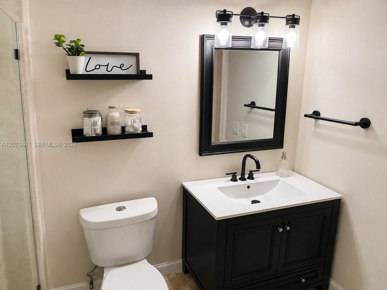 8821 Wiles Rd, Unit 304, Coral Springs, FL 33067 Photo