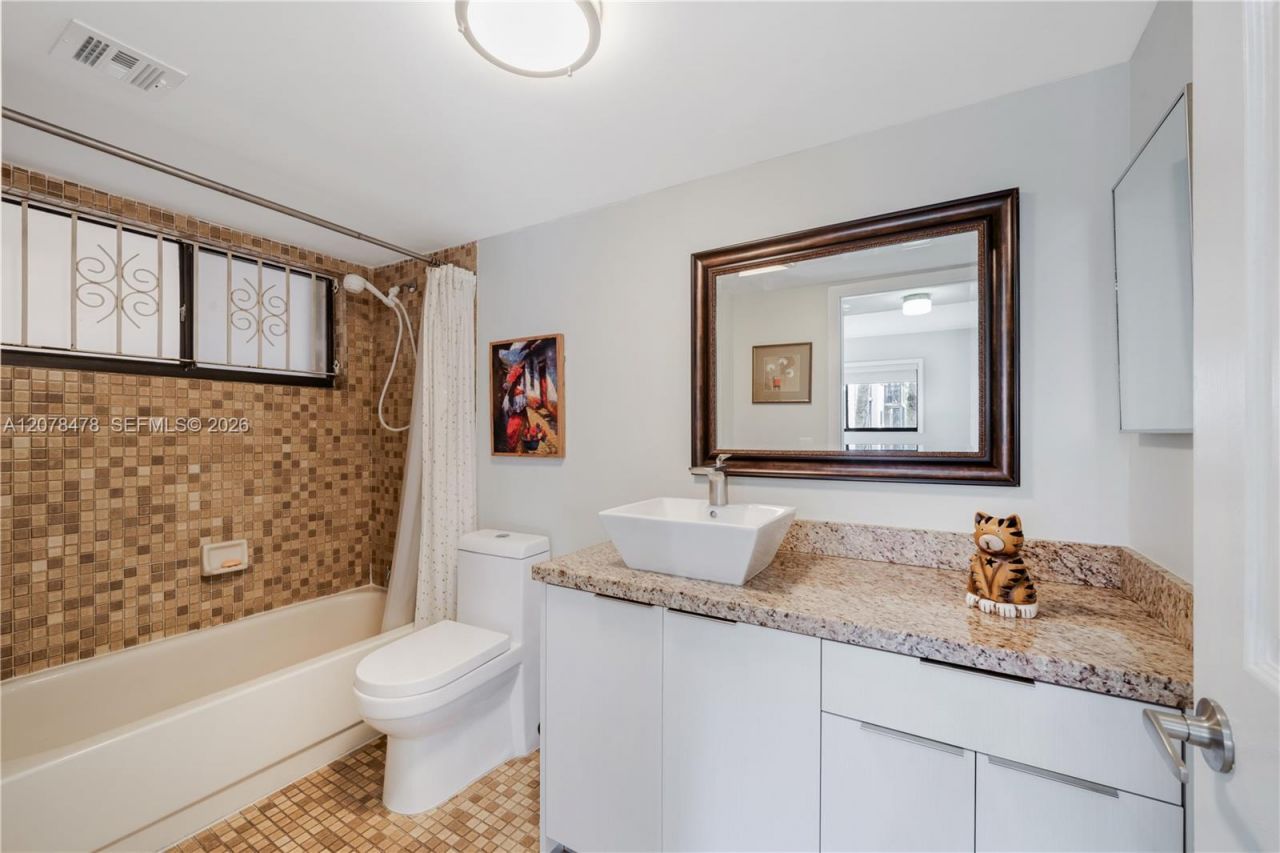 8415 SW 107th Ave , Unit 258W, Miami, FL 33173 Photo