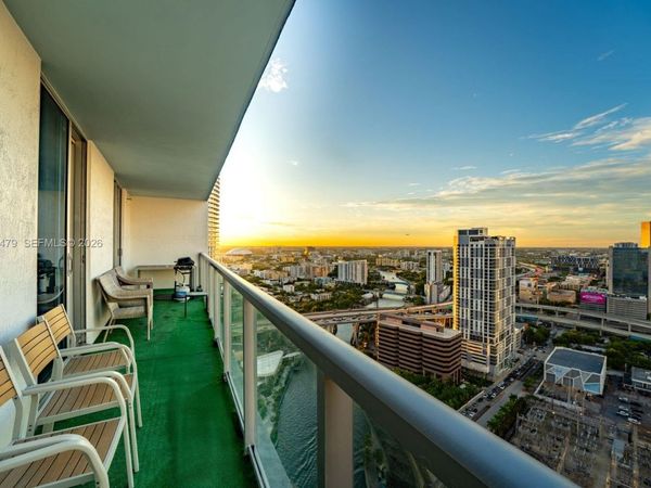 185 SW 7th St, Unit 3609, Miami, FL 33130