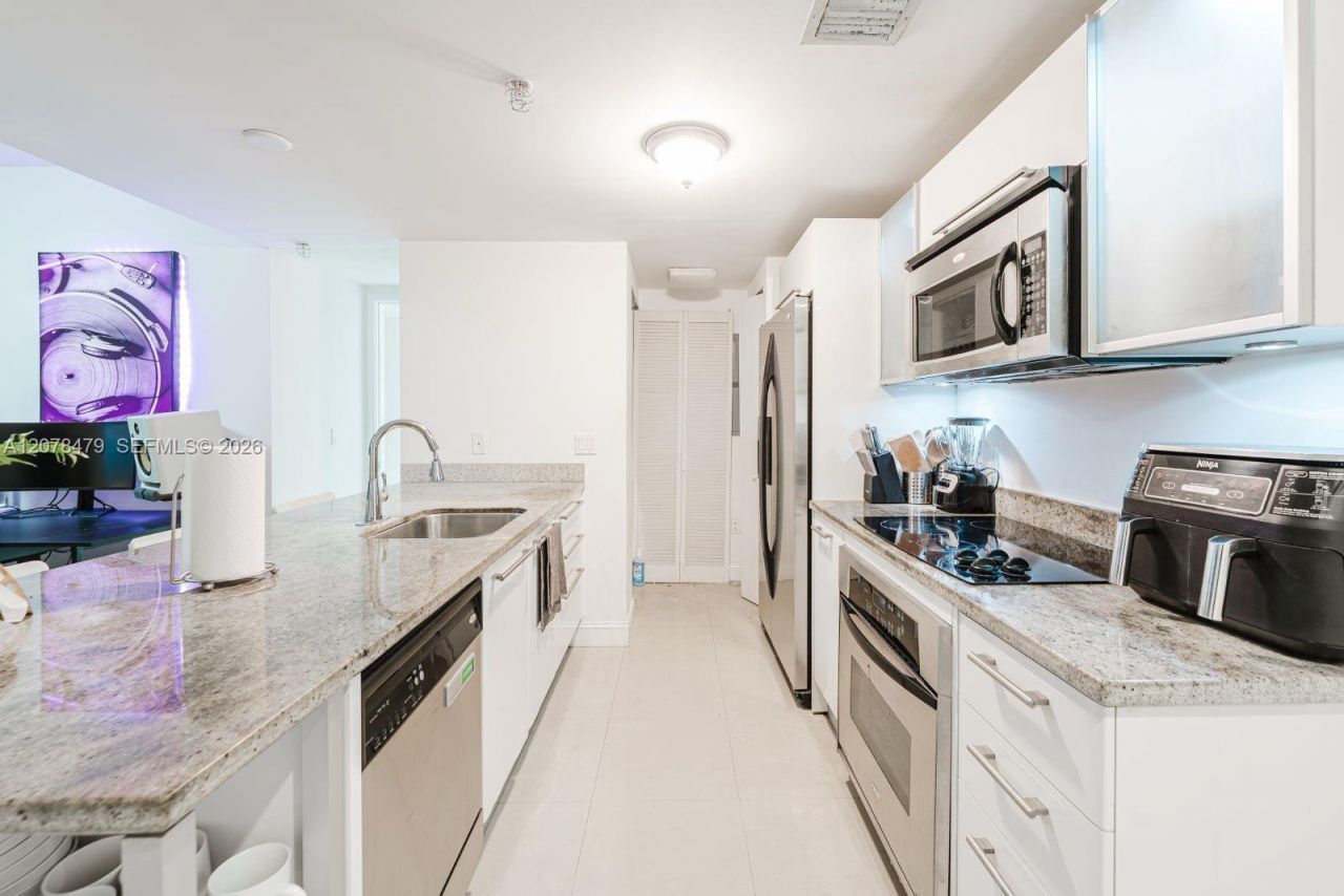185 SW 7th St, Unit 3609, Miami, FL 33130 Photo