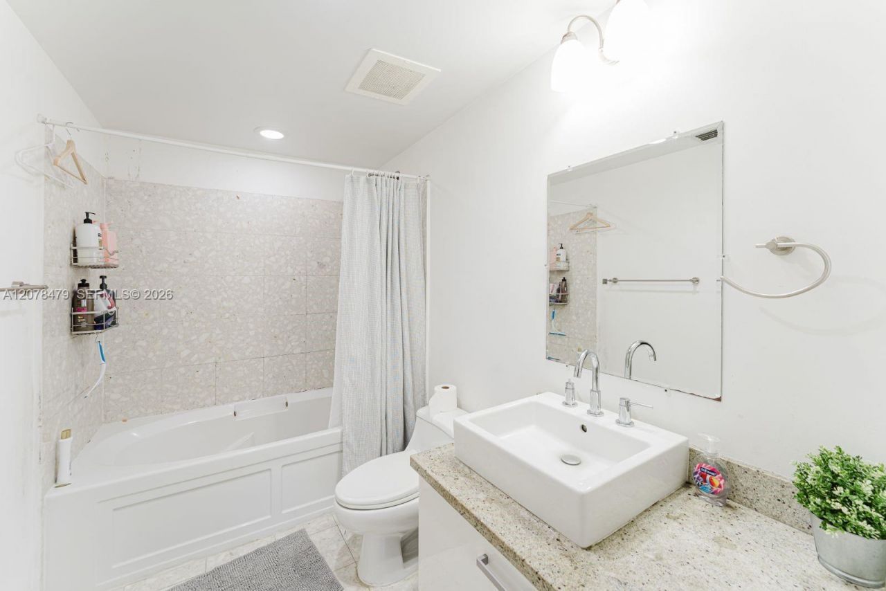 185 SW 7th St, Unit 3609, Miami, FL 33130 Photo
