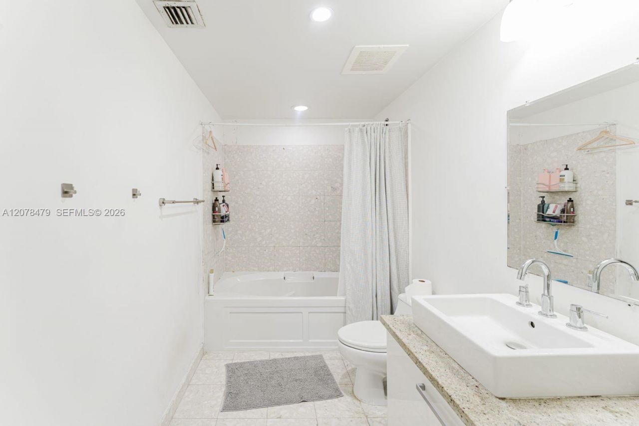 185 SW 7th St, Unit 3609, Miami, FL 33130 Photo