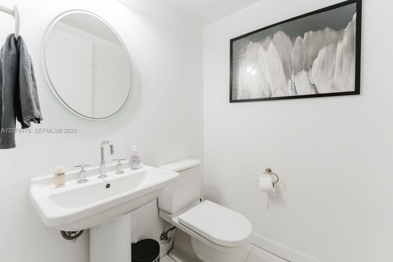 185 SW 7th St, Unit 3609, Miami, FL 33130 Photo