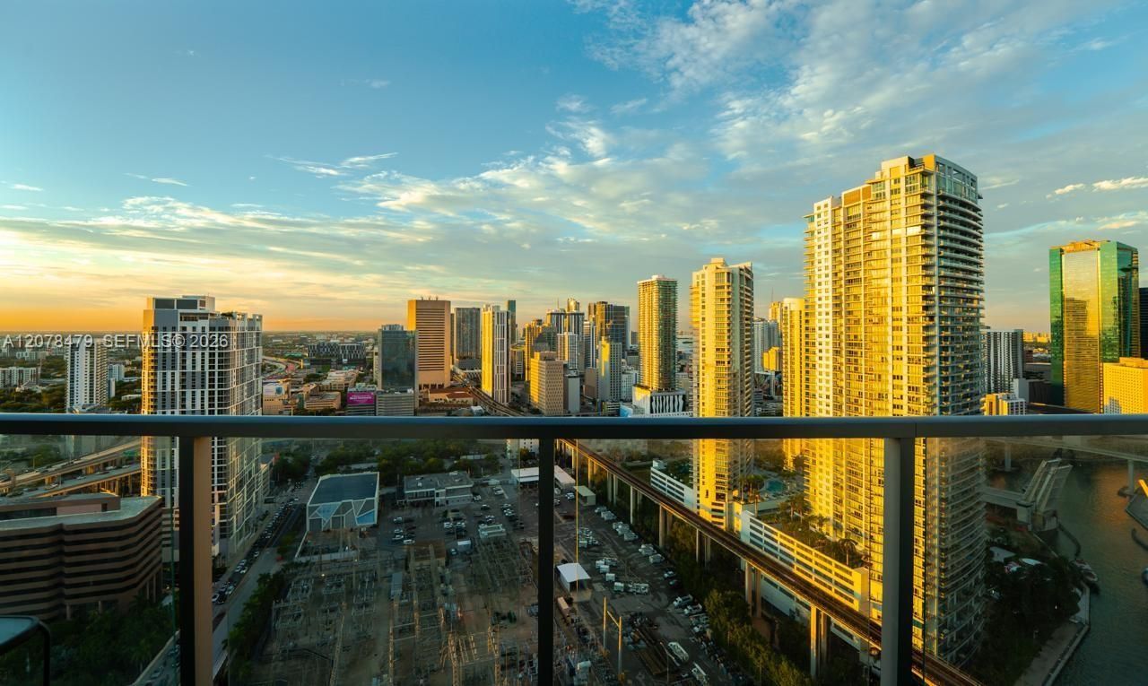 185 SW 7th St, Unit 3609, Miami, FL 33130 Photo